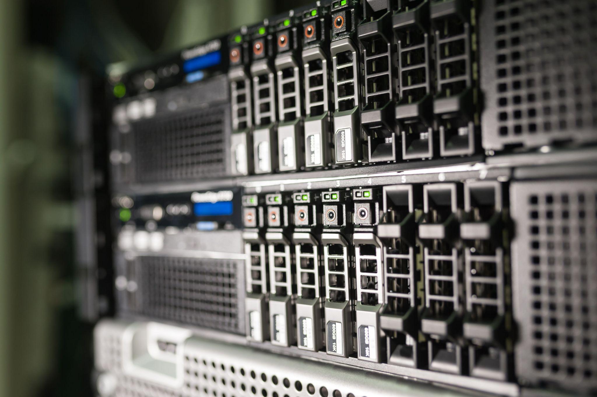 A Guide to Server Rack Sizes for Data Centres